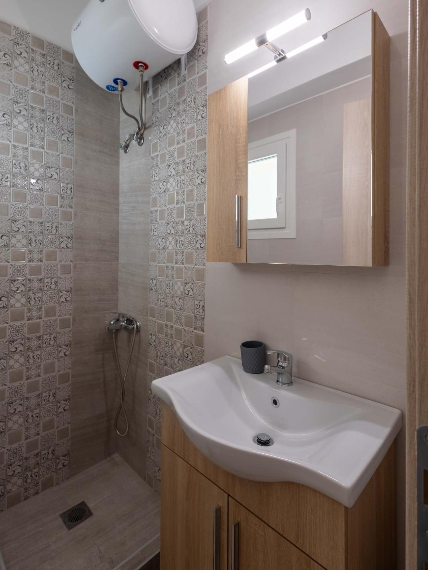 Apartment Gpxclrsuperiorjuniortwin Suitea5 Larissa